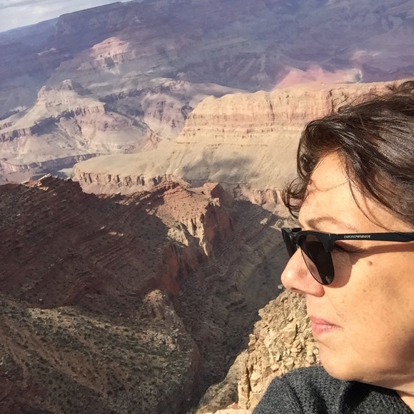 Meet your Posher, Karen - Picture 3 of 12